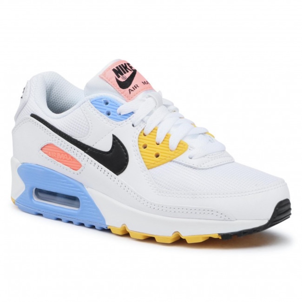 Nike Air Max 90 in White Color Block